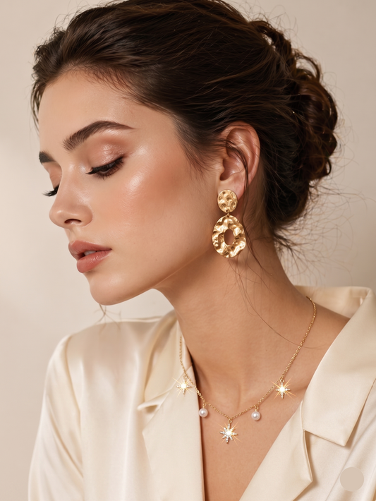 Midnight Stella Pearl Drop Necklace